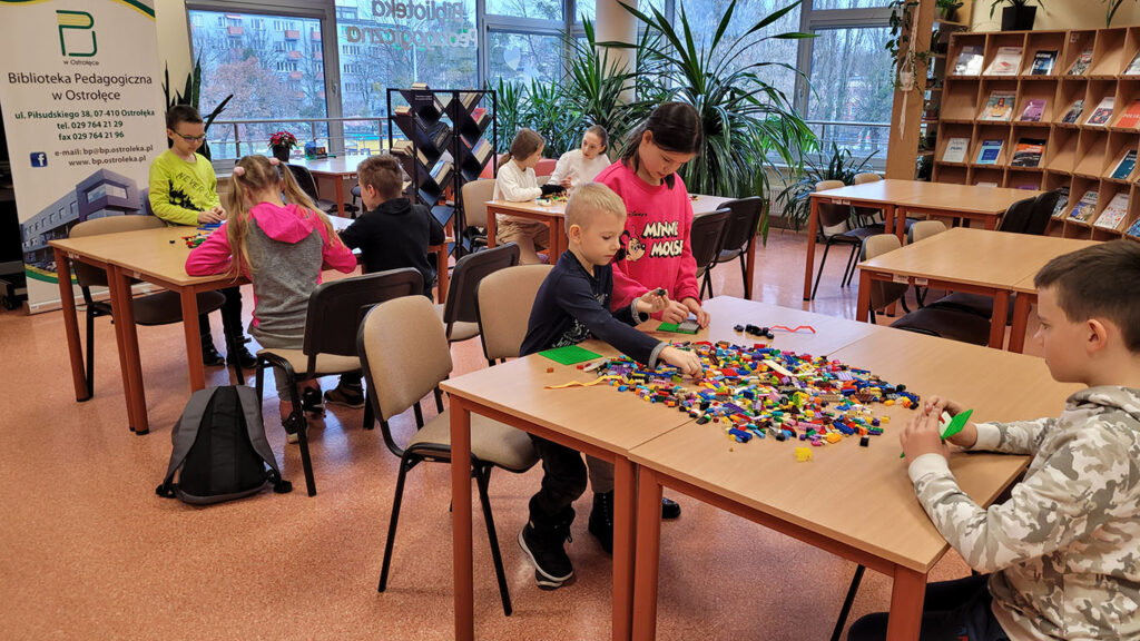 LEGO CHALLENGE w bibliotece