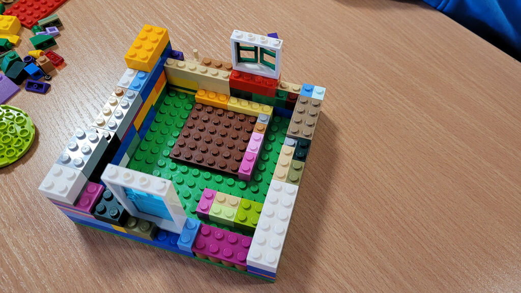 Lego w bibliotece