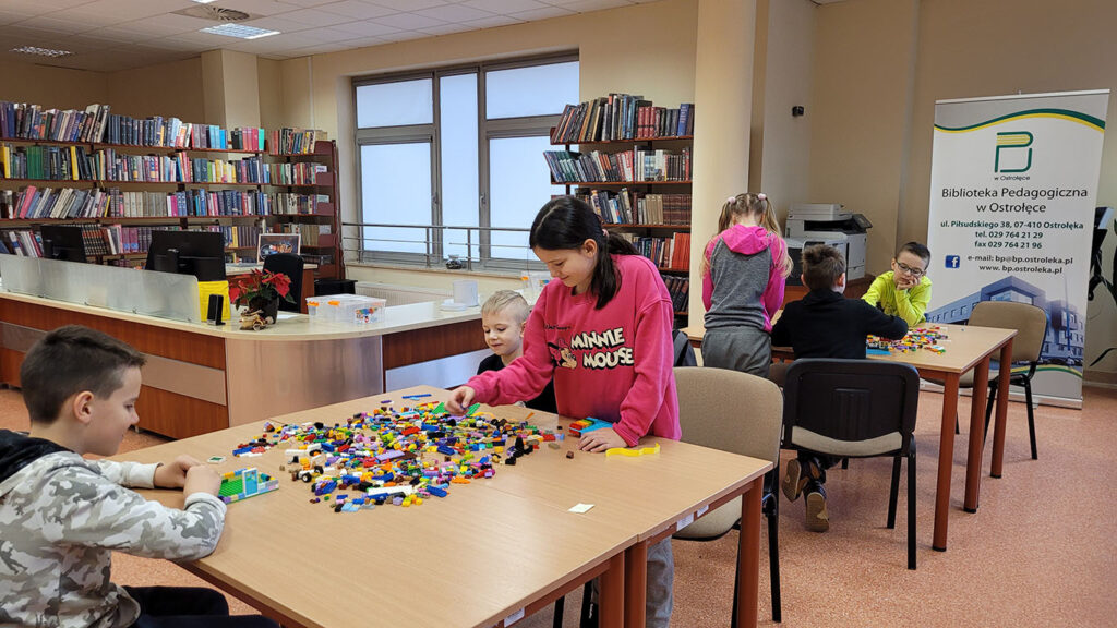 LEGO CHALLENGE w bibliotece