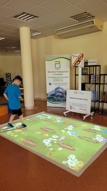 Wakacje z biblioteką 2025