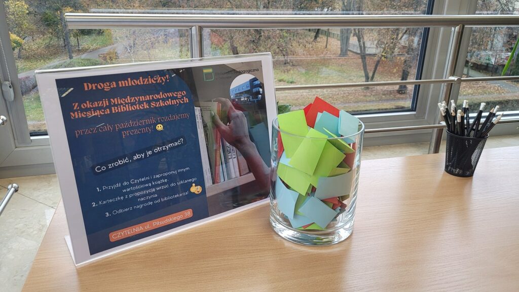 PAŹDZIERNIKOWA AKCJA Z PREZENTAMI!