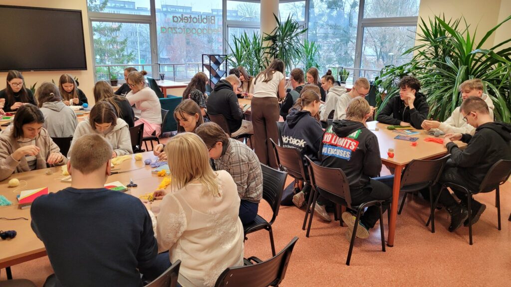 INTEGRACJA W ŚWIĄTECZNYM NASTROJU