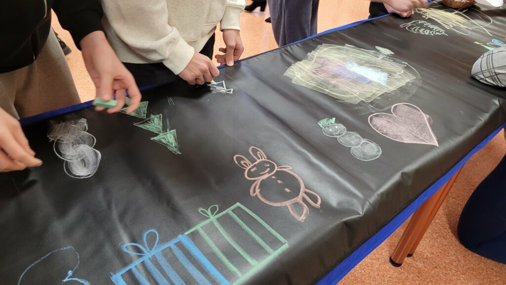 INTEGRACJA W ŚWIĄTECZNYM NASTROJU