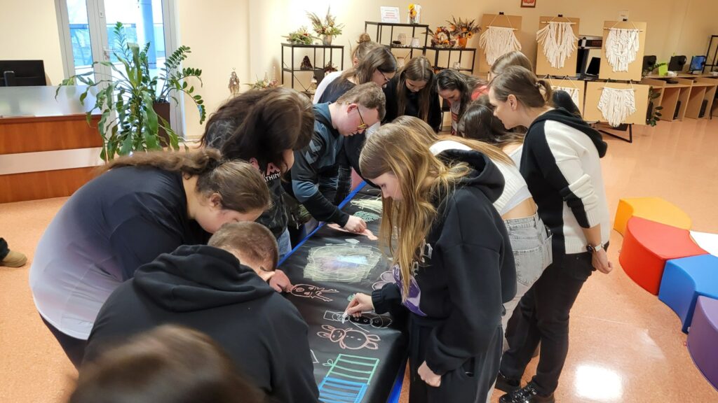 INTEGRACJA W ŚWIĄTECZNYM NASTROJU