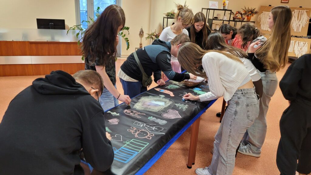 INTEGRACJA W ŚWIĄTECZNYM NASTROJU