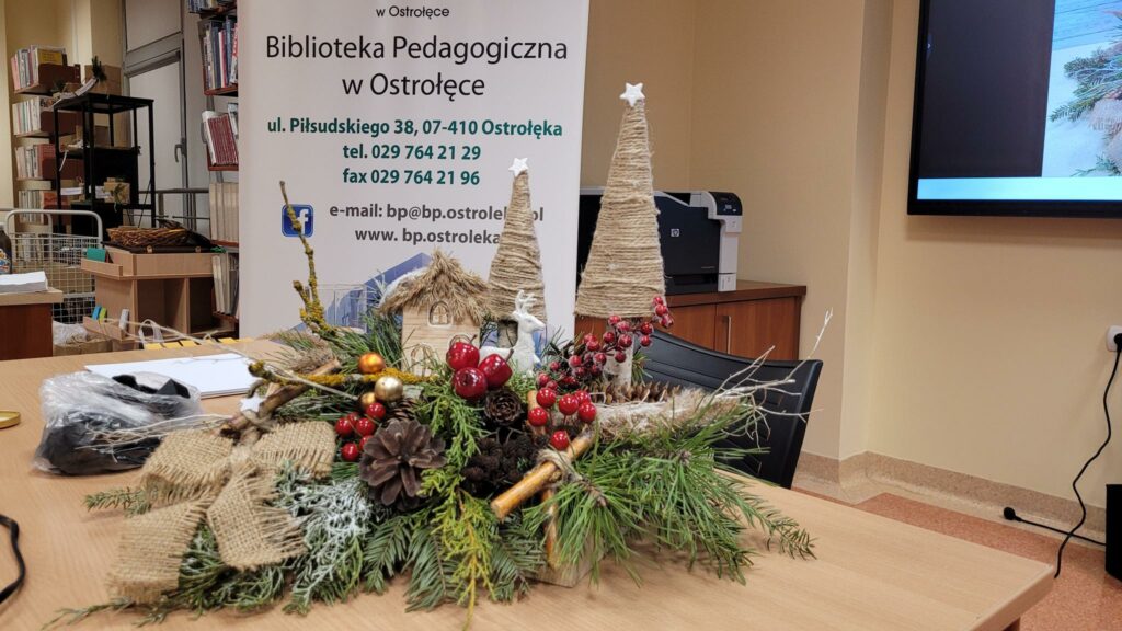 REALCJA Z WARSZTATÓW „ZRÓB SOBIE STROIK NA ŚWIĘTA”