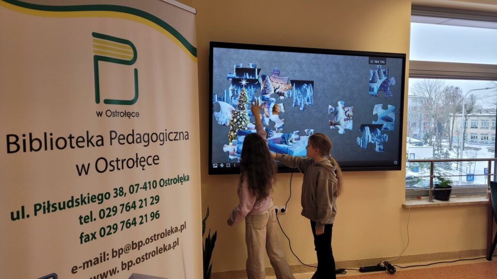 Międzynarodowy Dzień Puzzli w naszej bibliotece