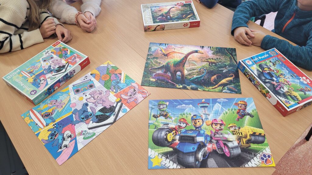 Międzynarodowy Dzień Puzzli w naszej bibliotece
