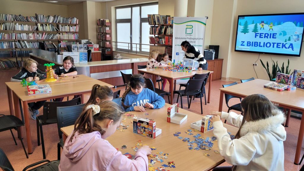 Ferie z biblioteką 2026