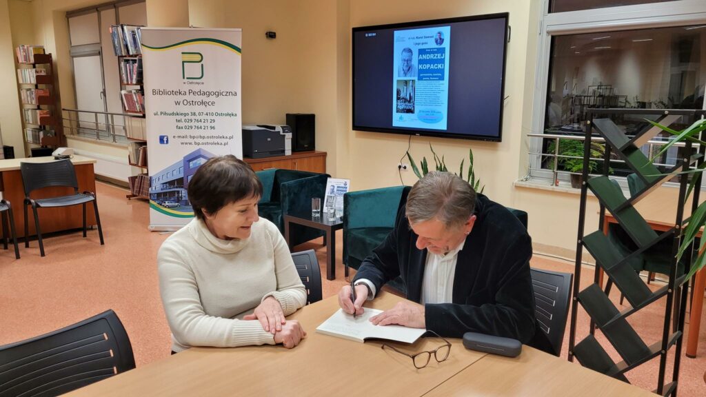 WIECZÓR POETYCKI Z ANDRZEJEM KOPACKIM