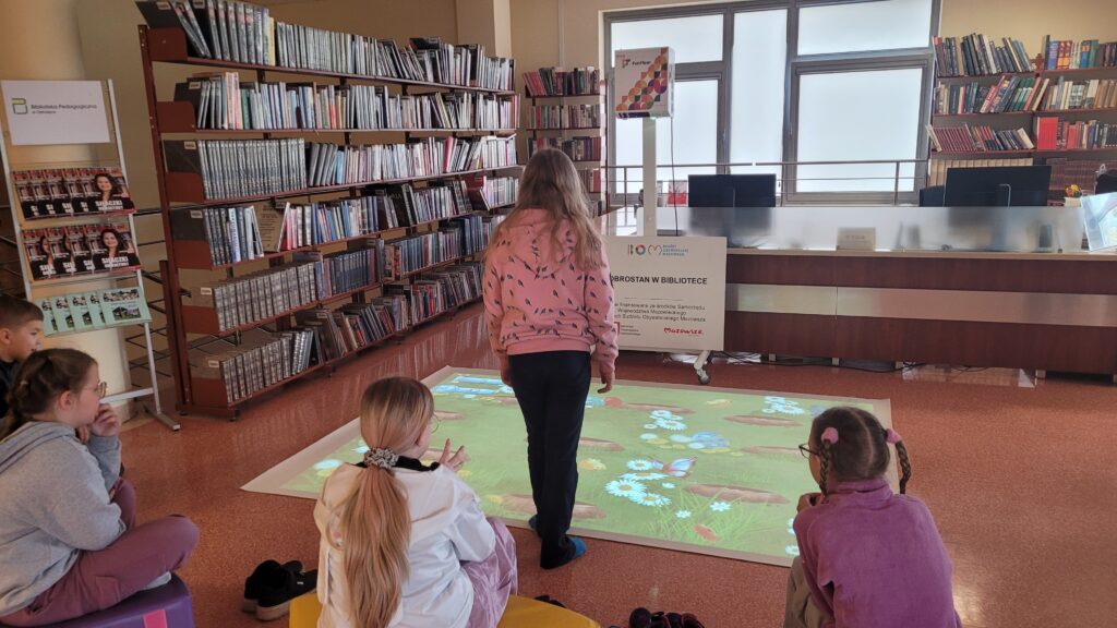 WIELKANOC TUŻ, TUŻ