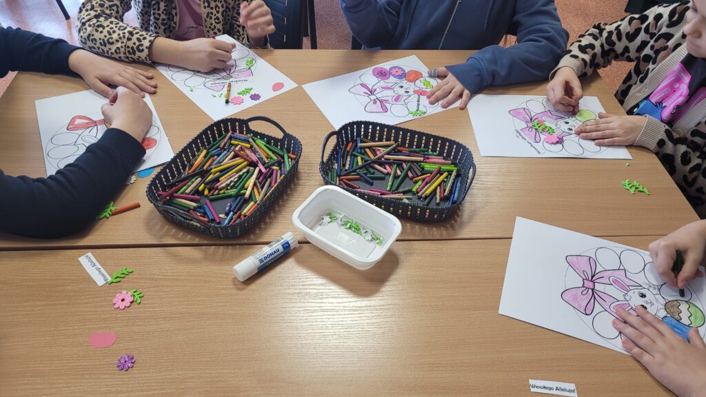 WIELKANOC TUŻ, TUŻ