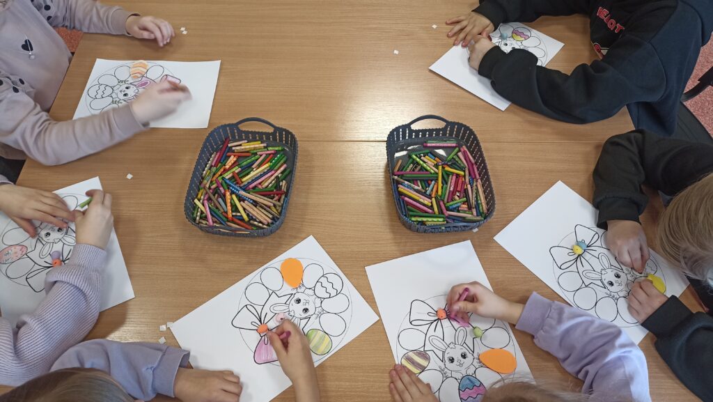 WIELKANOC TUŻ, TUŻ