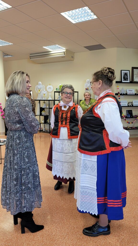 WERNISAŻ ETNO CUDEŃKA