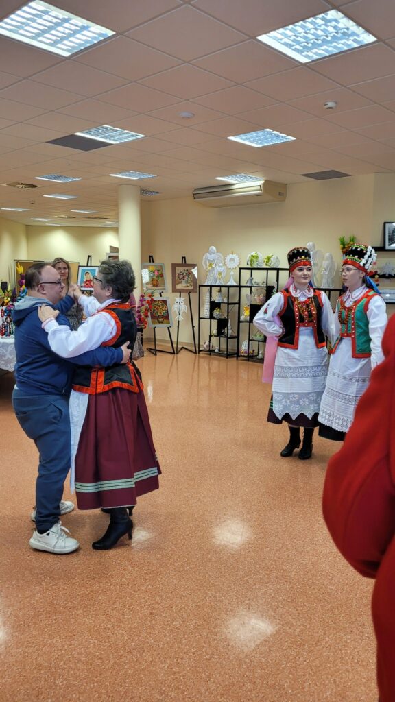 WERNISAŻ ETNO CUDEŃKA