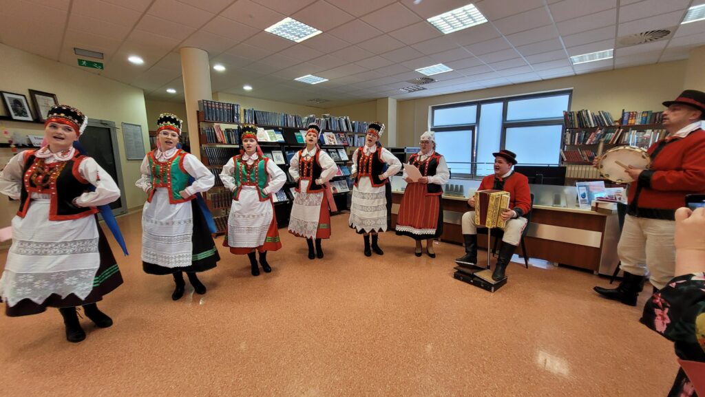 WERNISAŻ ETNO CUDEŃKA